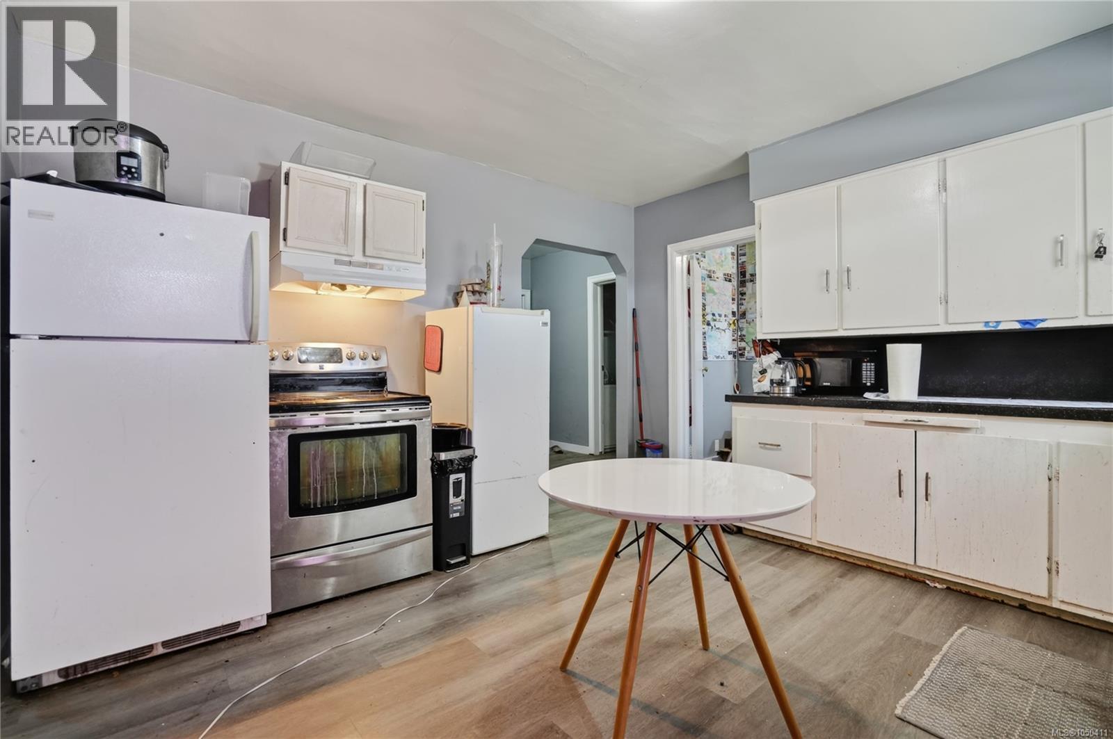 2646 12th Ave - 20