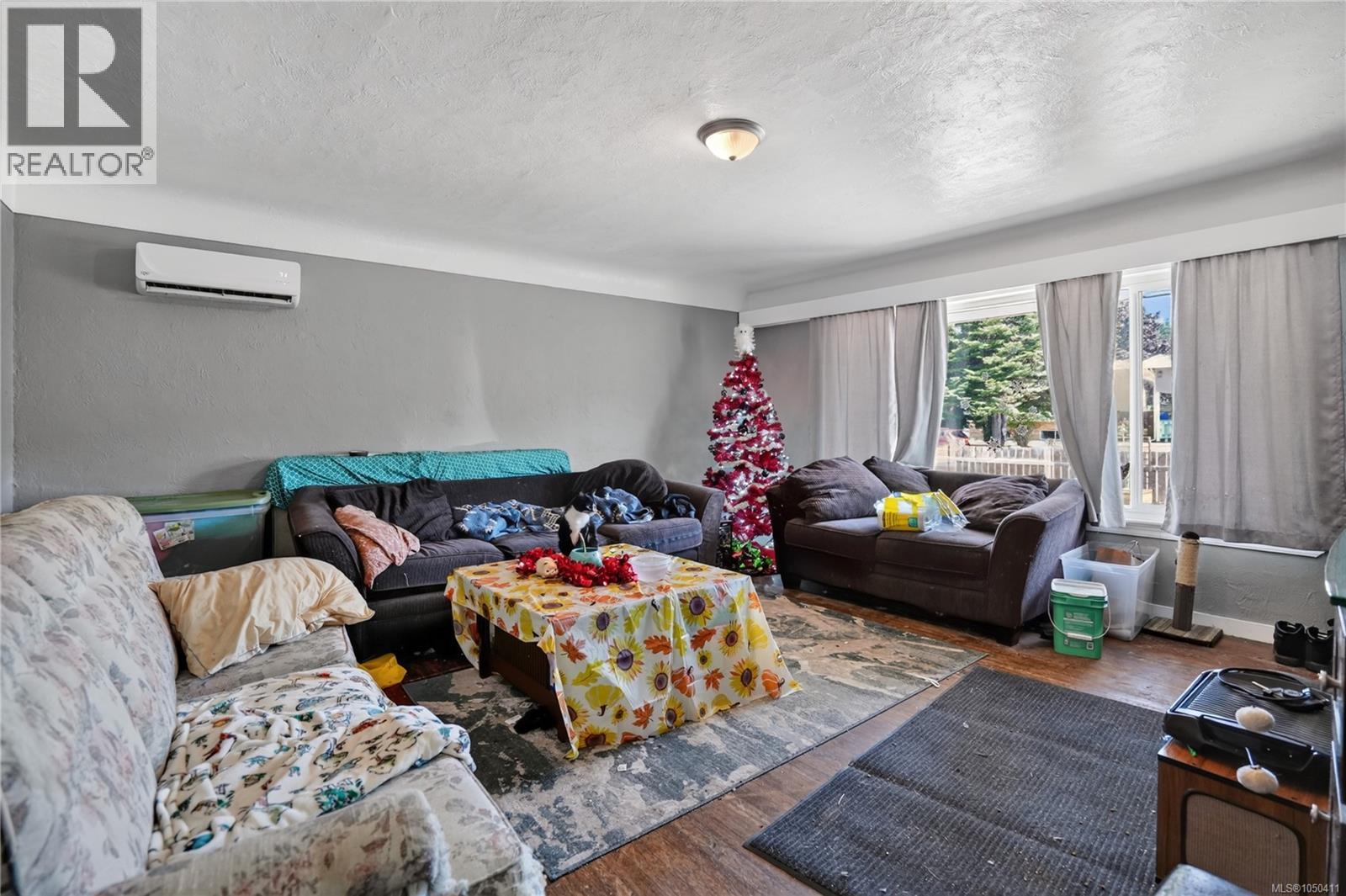 2646 12th Ave - 24