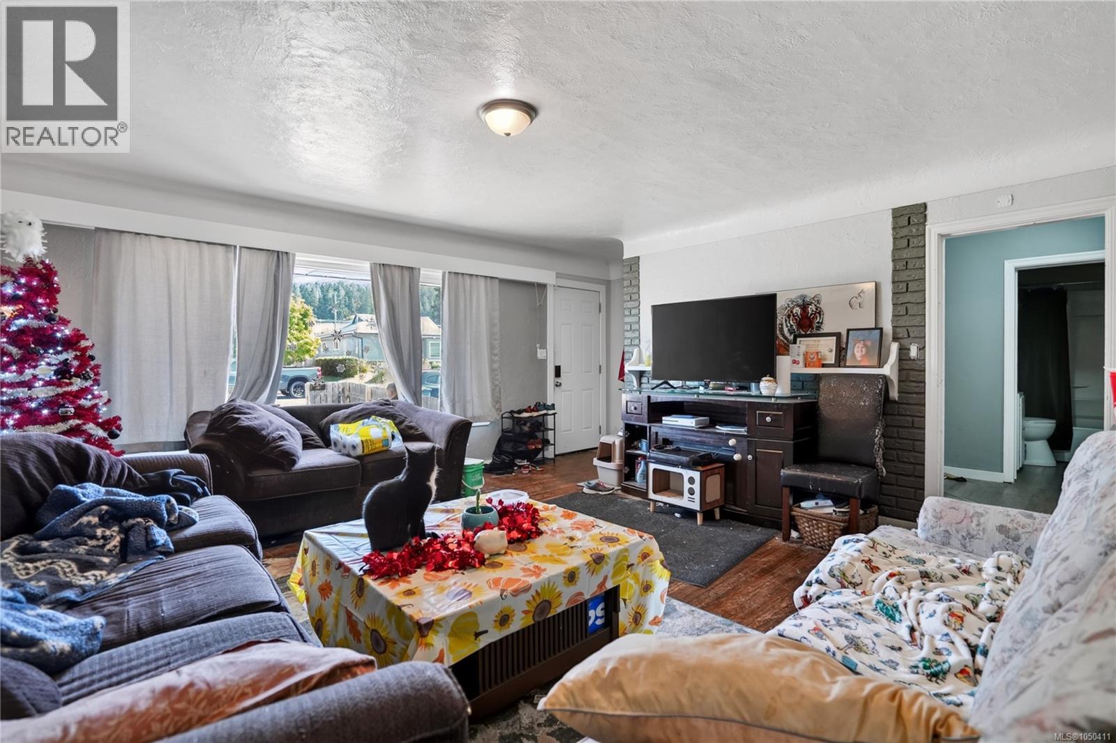 2646 12th Ave - 25