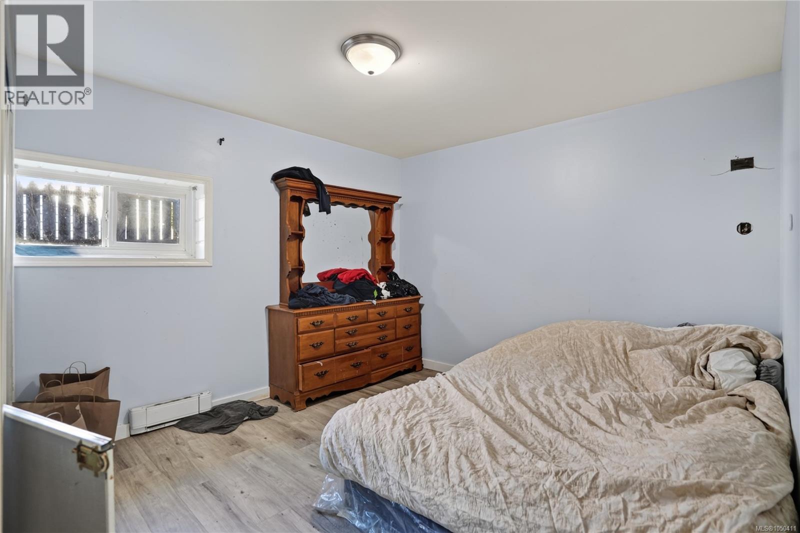 2646 12th Ave - 35
