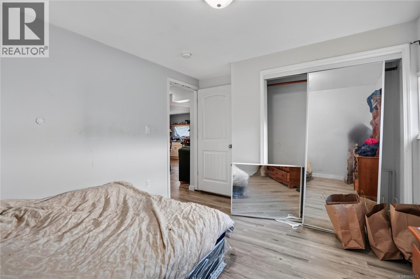 2646 12th Ave - 37