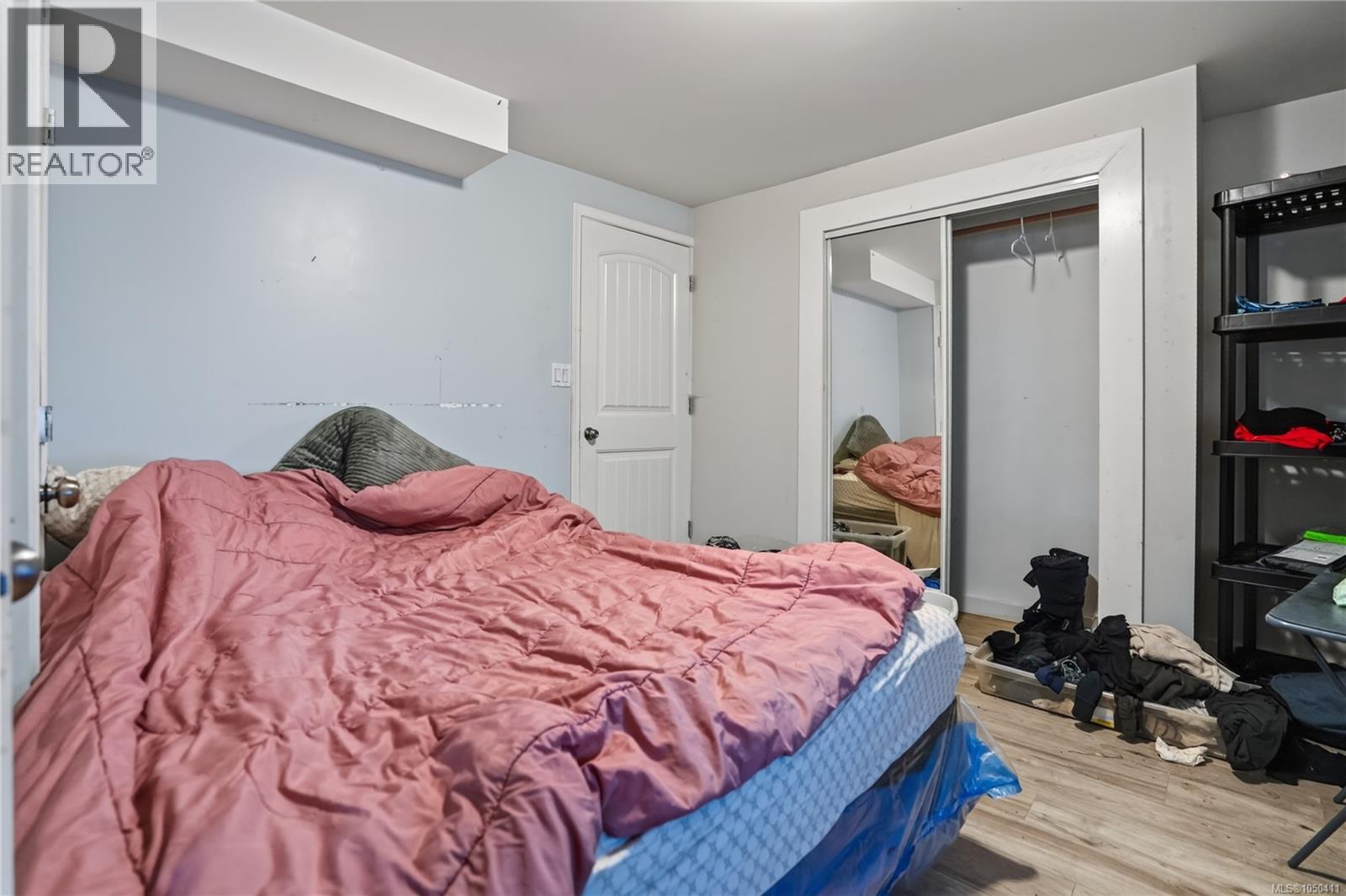 2646 12th Ave - 43