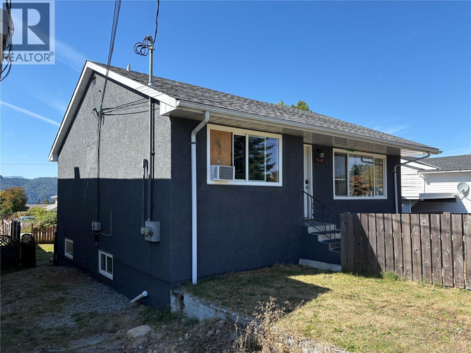 2646 12th Ave - 5