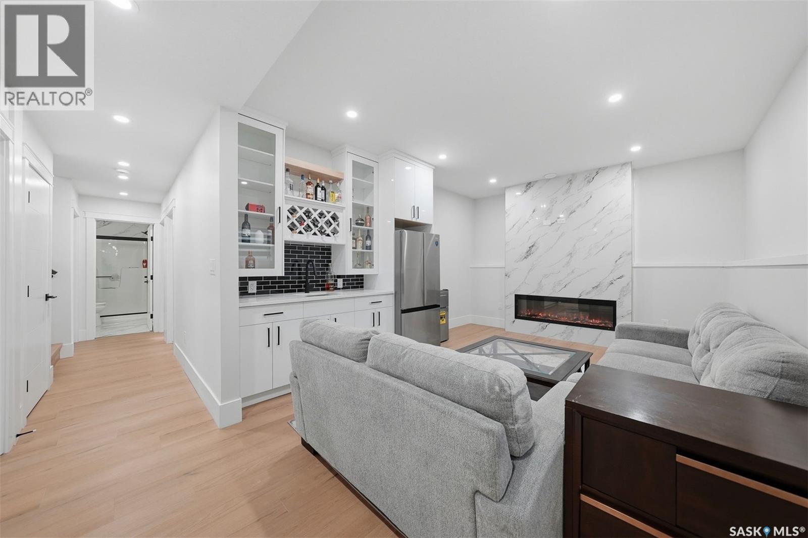 718 Weir CRESCENT - Image 27