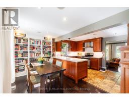 Laundry room - 43 Burnet Street, Oakville, ON L6K1B6 Photo 6