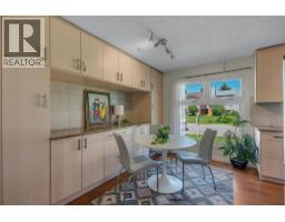 Primary Bedroom - 24 Shawcliffe Road Sw, Calgary, AB T2Y1G2 Photo 7