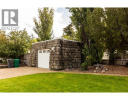 115 Iroquois Crescent W, Lethbridge, AB T1K5J3 Photo 31
