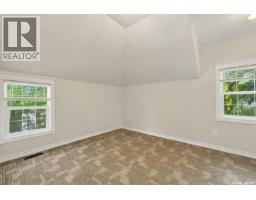 1121 B Avenue N, Saskatoon, SK S7L1G2 Photo 34