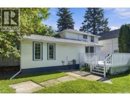 1121 B Avenue N, Saskatoon, SK S7L1G2 Photo 46