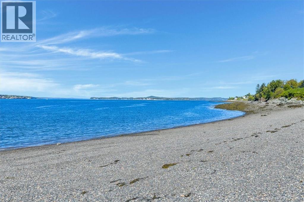 1 Cooks Point Road - 48