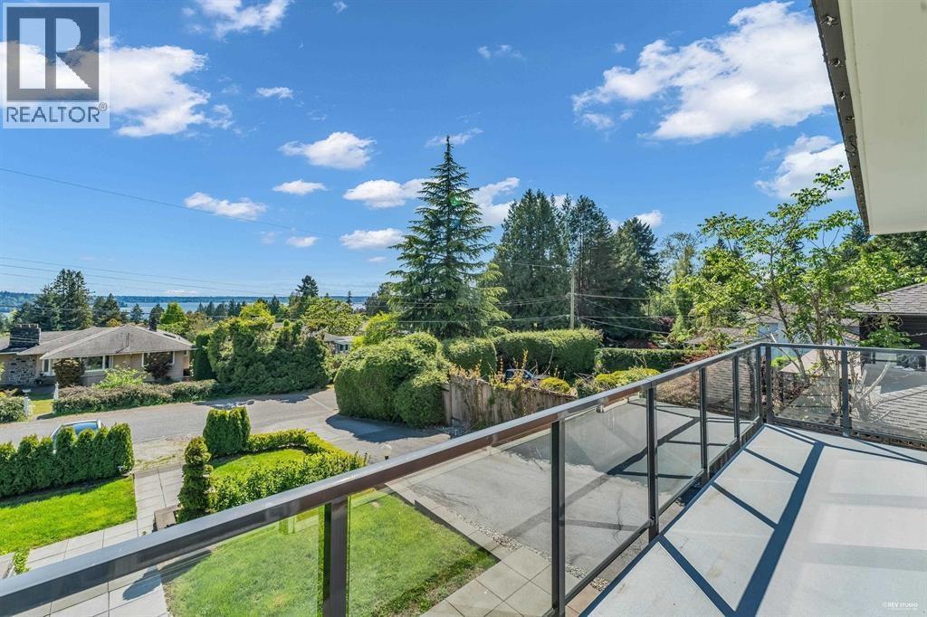 1555 LAWSON AVENUE, West Vancouver photo 29