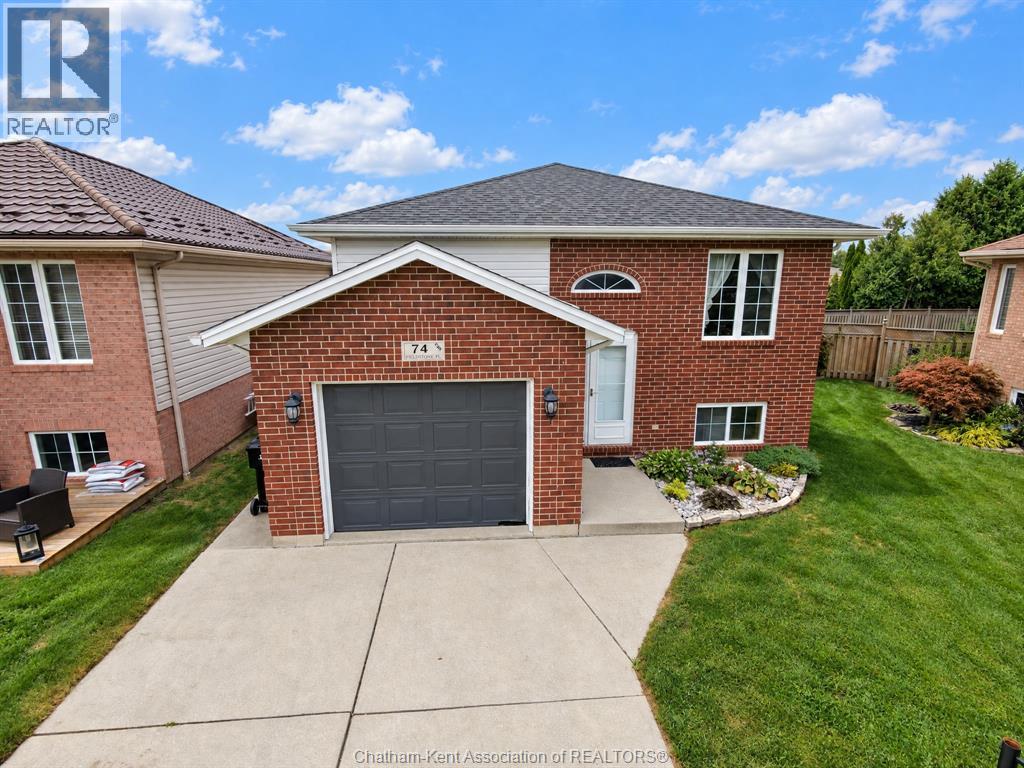74 Fieldstone PLACE - 2