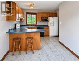 Kitchen/Dining room - 74 Fieldstone Place, Chatham, ON N7L5N1 Photo 9