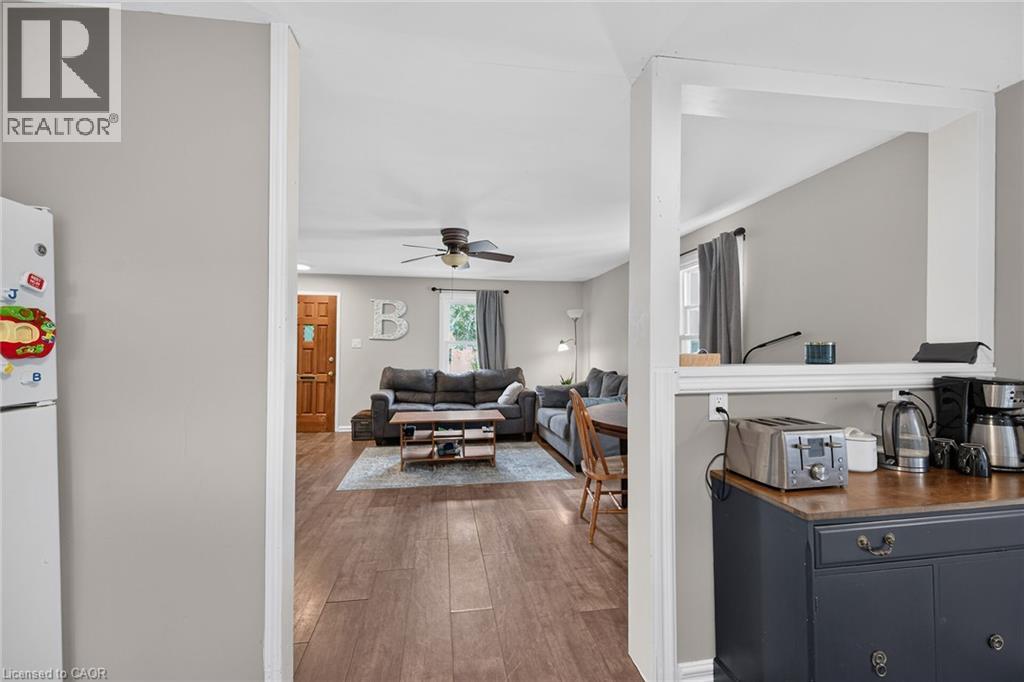 82 DIVISION Street - 12