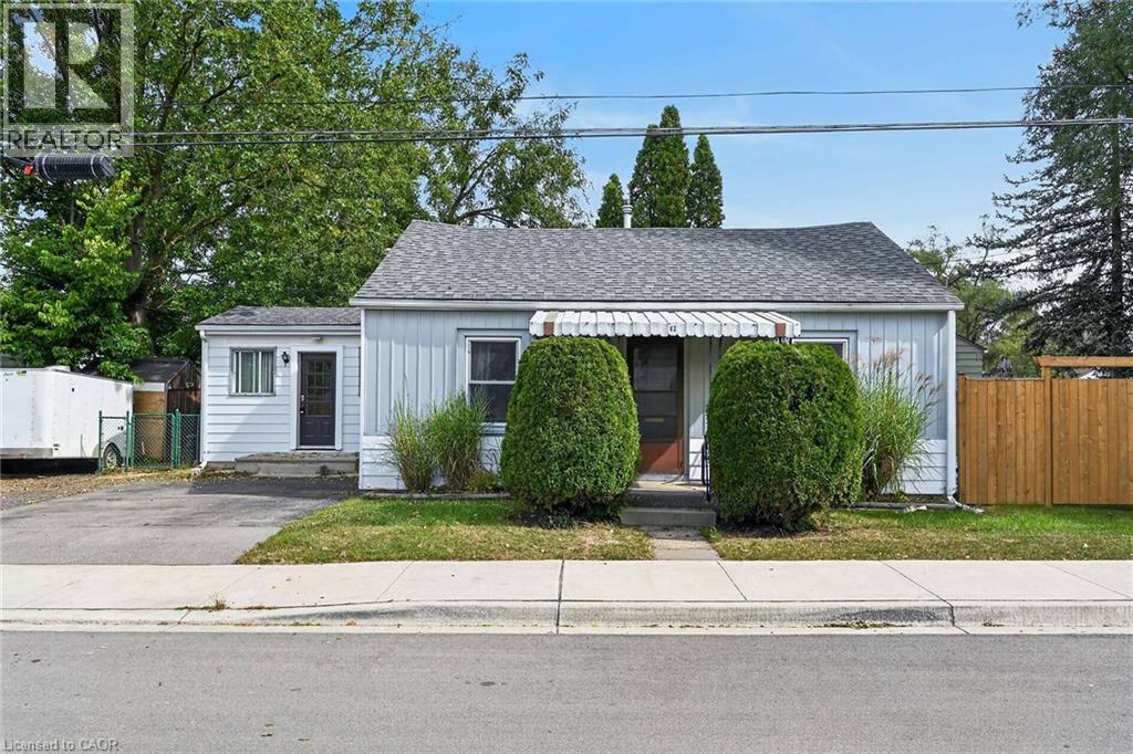 82 DIVISION Street - 33