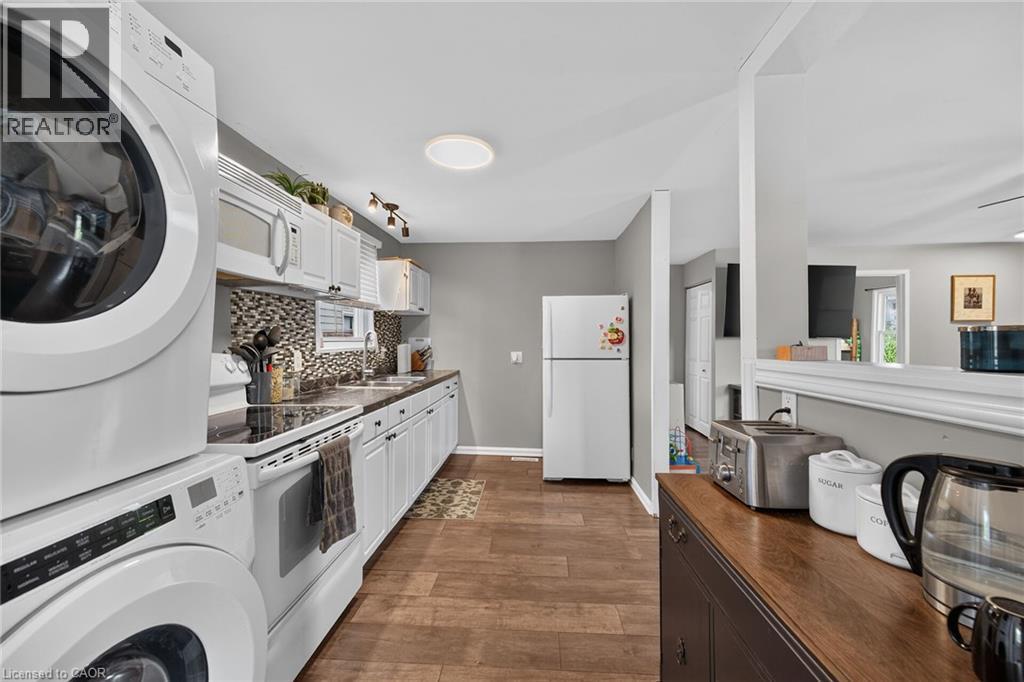 82 DIVISION Street - 10