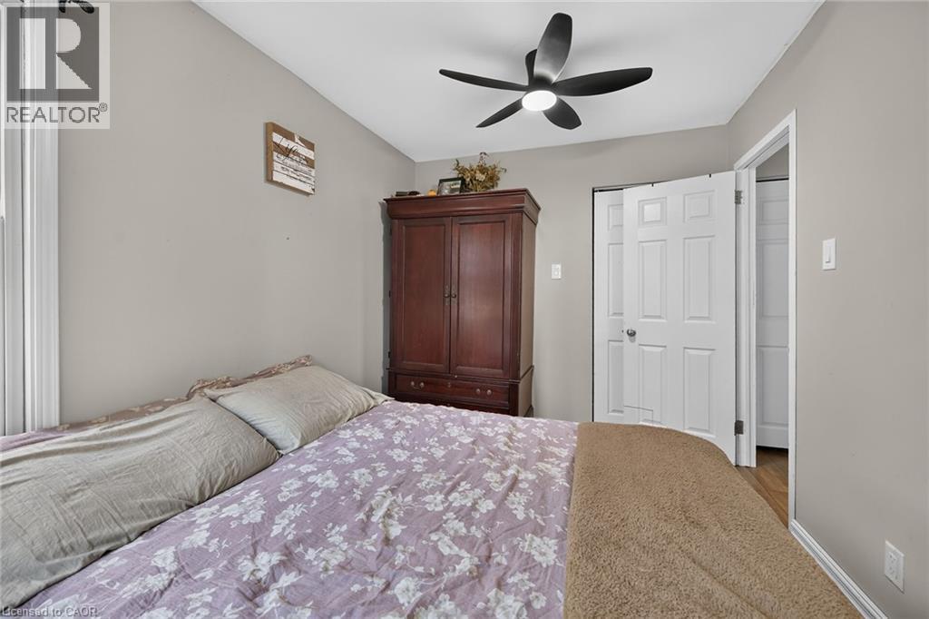 82 DIVISION Street - 16