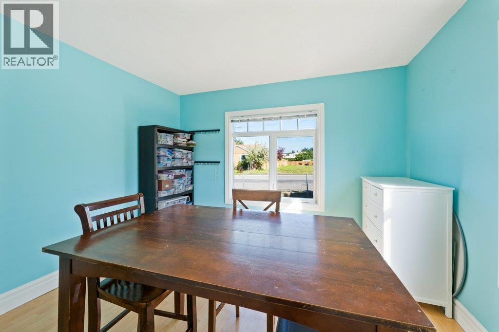 584 Edna Avenue, Penticton