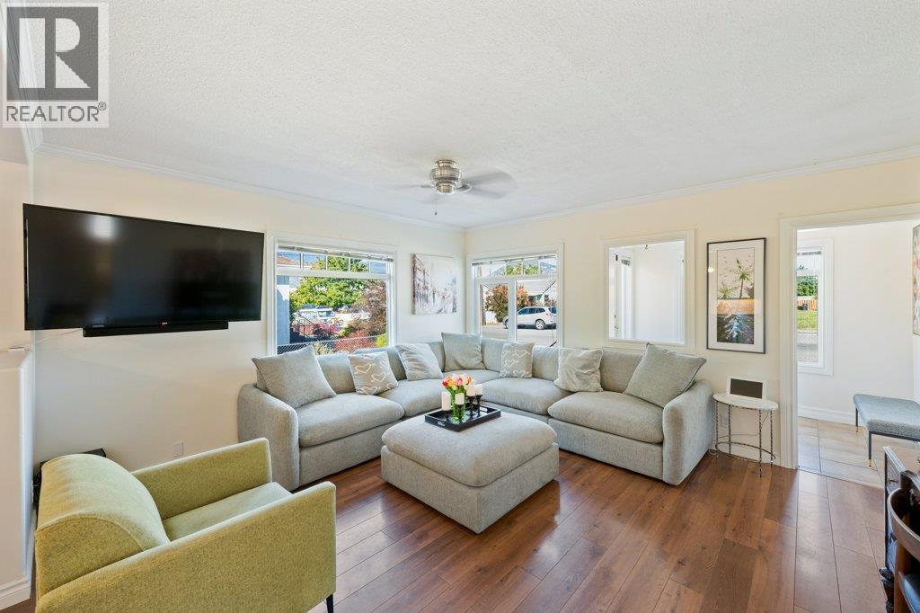 584 Edna Avenue, Penticton