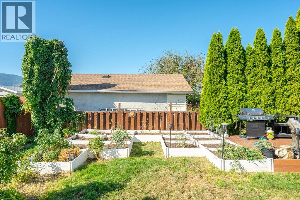 584 Edna Avenue, Penticton