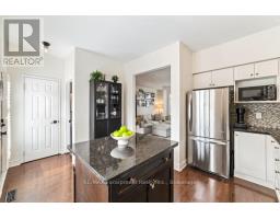 272 Glenashton Drive, Oakville, ON L6H6H5 Photo 11