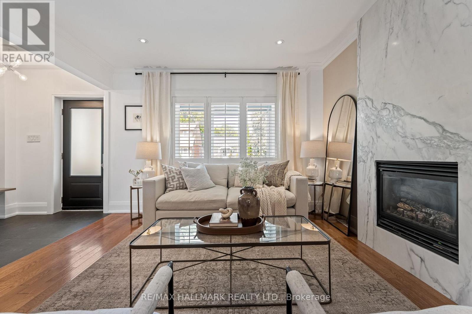 Photo of 17 BEACHDALE AVENUE