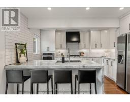 Bathroom - 17 Beachdale Avenue, Toronto, ON M1N1V7 Photo 13