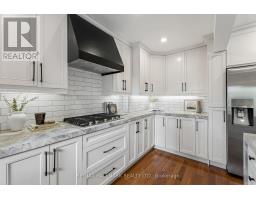 Bathroom - 17 Beachdale Avenue, Toronto, ON M1N1V7 Photo 15
