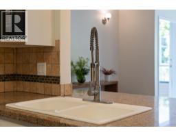 201 4990 Mcgeer Street, Vancouver, BC V5R6C1 Photo 13