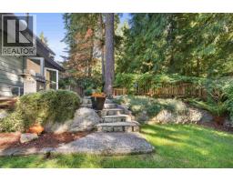5520 Huckleberry Lane, North Vancouver, BC V7R4N8 Photo 36