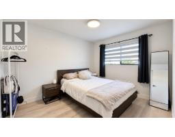5298 Schou Street, Burnaby, BC V5G4L1 Photo 18