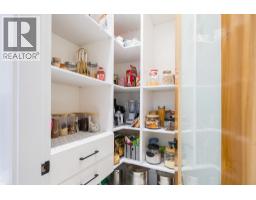 5385 Shelby Court, Burnaby, BC V5G1V3 Photo 14