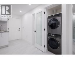 5385 Shelby Court, Burnaby, BC V5G1V3 Photo 39