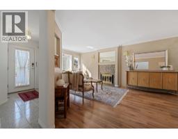 1154 Harold Road, North Vancouver, BC V7K1G3 Photo 19