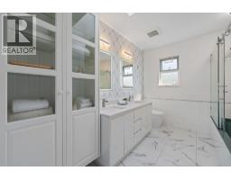 1154 Harold Road, North Vancouver, BC V7K1G3 Photo 23