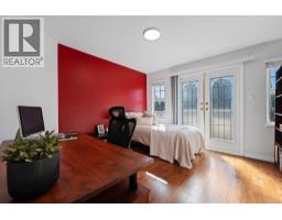 1154 Harold Road, North Vancouver, BC V7K1G3 Photo 29