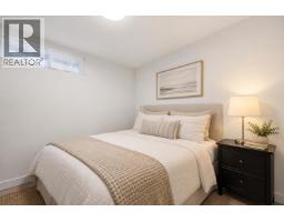 1154 Harold Road, North Vancouver, BC V7K1G3 Photo 33