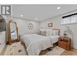 304 Court Street, Newmarket, ON L3Y3S5 Photo 32