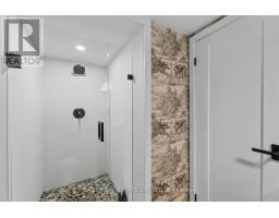 304 Court Street, Newmarket, ON L3Y3S5 Photo 34