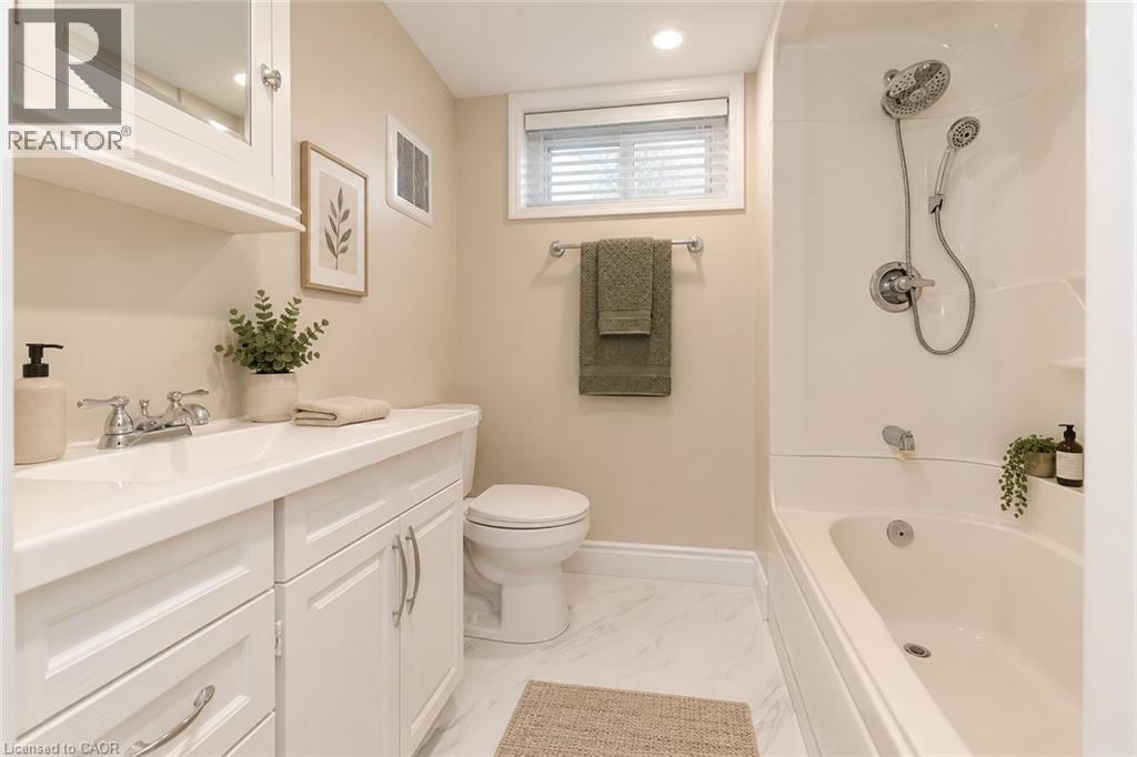 15 EDINBURGH Road Unit# Lower, Kitchener — photo 6