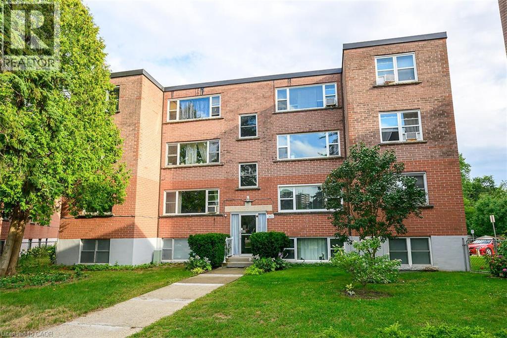2422 NEW Street Unit# 9, Burlington — photo 4