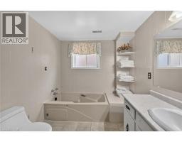 39 Algonquin Court, Hamilton, ON L8T4T2 Photo 36
