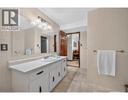 39 Algonquin Court, Hamilton, ON L8T4T2 Photo 37
