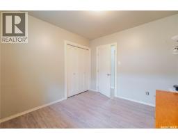 1014 Hopkins Crescent, Moose Jaw, SK S6H3E7 Photo 19