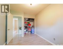 1014 Hopkins Crescent, Moose Jaw, SK S6H3E7 Photo 24