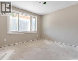 Primary Bedroom - 1660 8 Street Se, Salmon Arm, BC V1E0G9 Photo 8