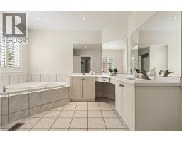 150 Davidson Boulevard, Dundas, ON L9H7N6 Photo 32