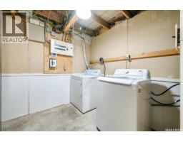 321 E Avenue S, Saskatoon, SK S7M1S2 Photo 19