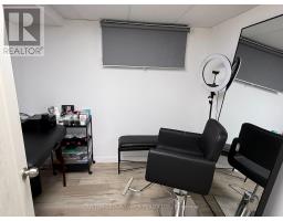 684 Wilson Avenue, Toronto, ON M3K1E1 Photo 10