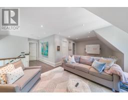 56 Pine Crescent, Toronto, ON M2E1L4 Photo 25